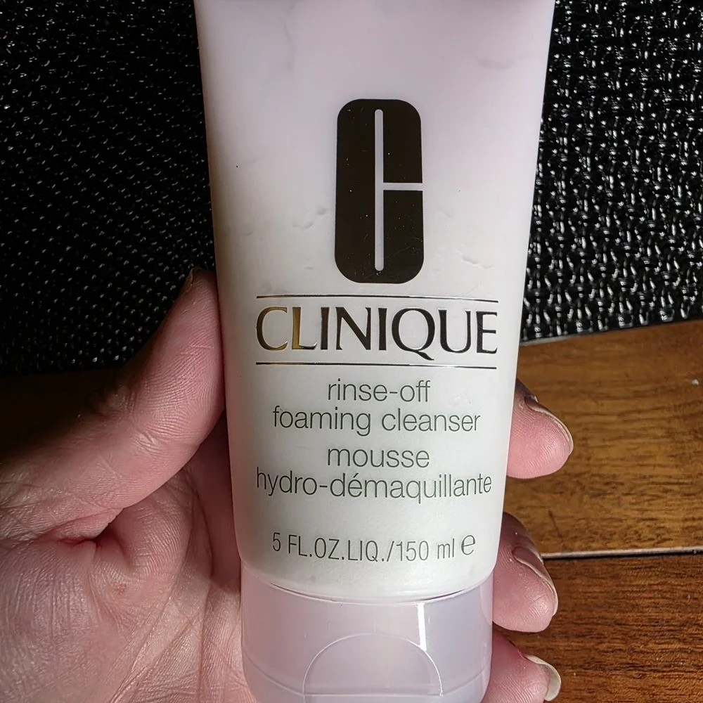Clinique‎ Rinse-Off Foaming Cleanser 5 Oz/150ml Full Size NEW
